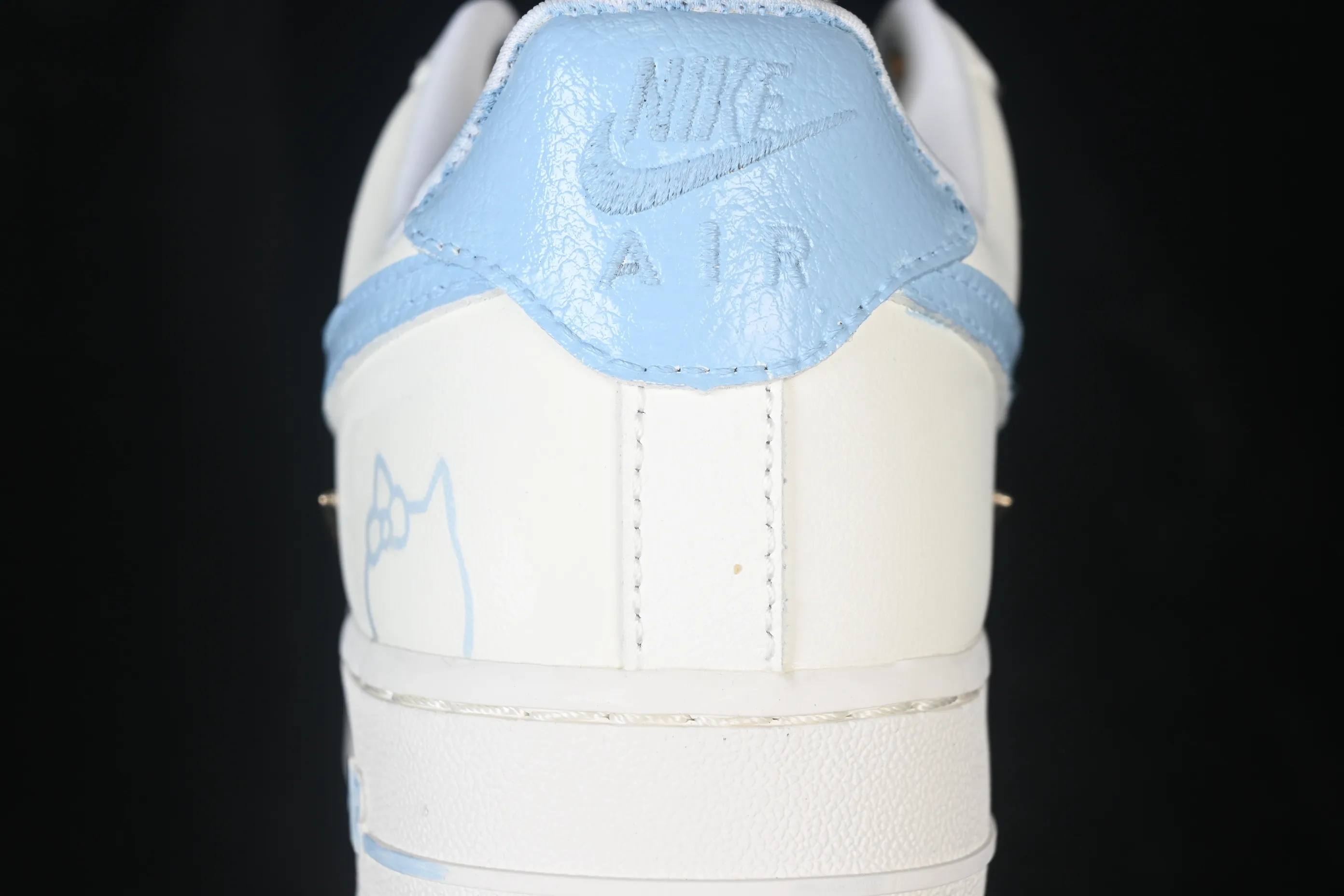 All categories Nk Air Force 1 Air Force series Nk Air Force 1 Low Air Force low-top Nike Air Force 1'07 Low "Ocean Blue" Hand-painted graffiti Blue Ocean Air Force 1 low-top casual sneakers FV3654-311